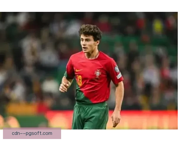 巴黎圣日耳曼正式签约葡萄牙天才若昂·内维斯开启新篇章